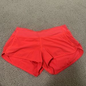 Lululemon Speed Up Shorts 2.5